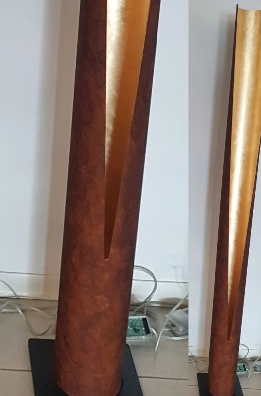 Floor lamp Reed color: rust and gold leaf outside