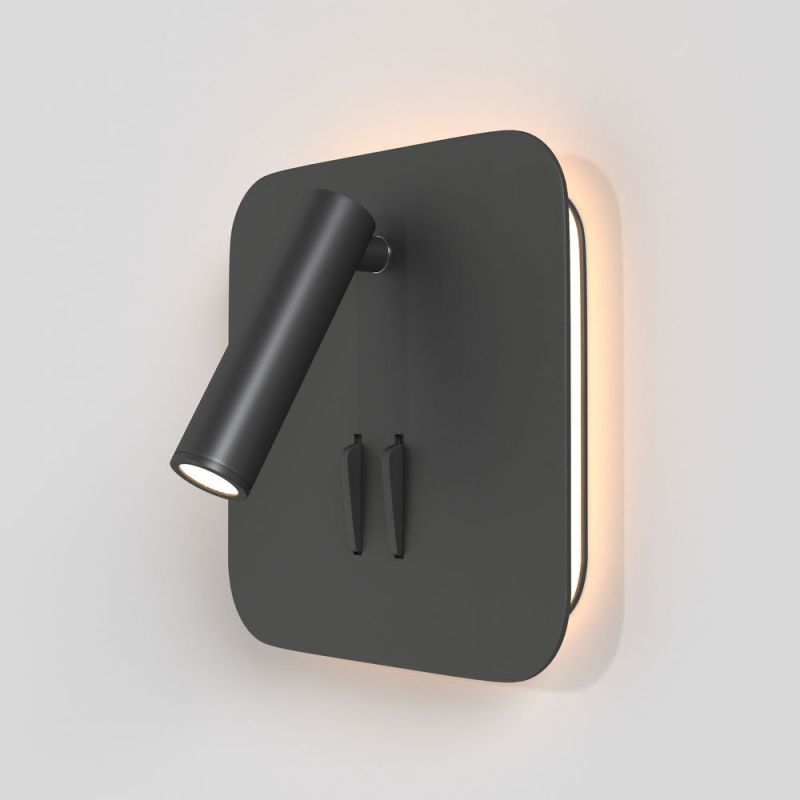 Black angular LED wall-mounted reading light IOS 176