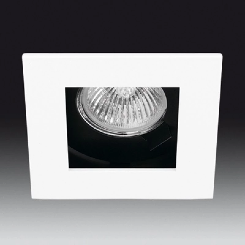 Onok 186 square recessed spotlight white
