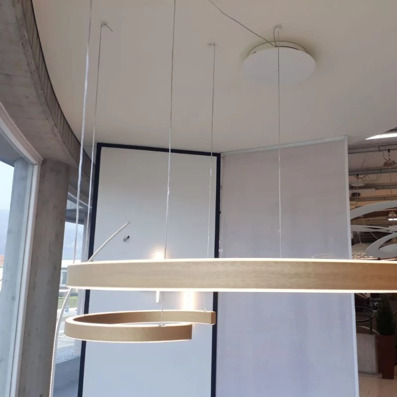 2 pendant lamps with ceiling fixture in white