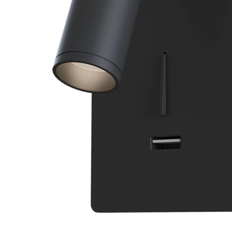Mit USB-Anschluss an der Frontseite der Lampe