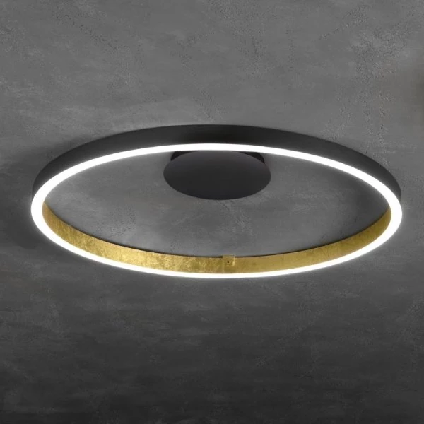 Ring ceiling lamp Loop 90cm: outside black, inside gold leaf