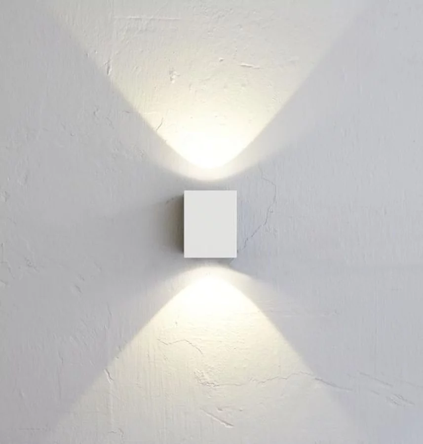 Square outdoor LED wall lamp Canto Kubi IP44 white