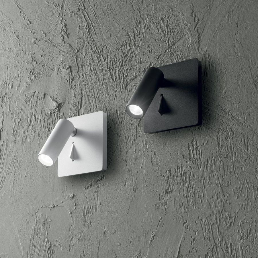 Eckige Wandlampe Lite in Weiß oder Schwarz