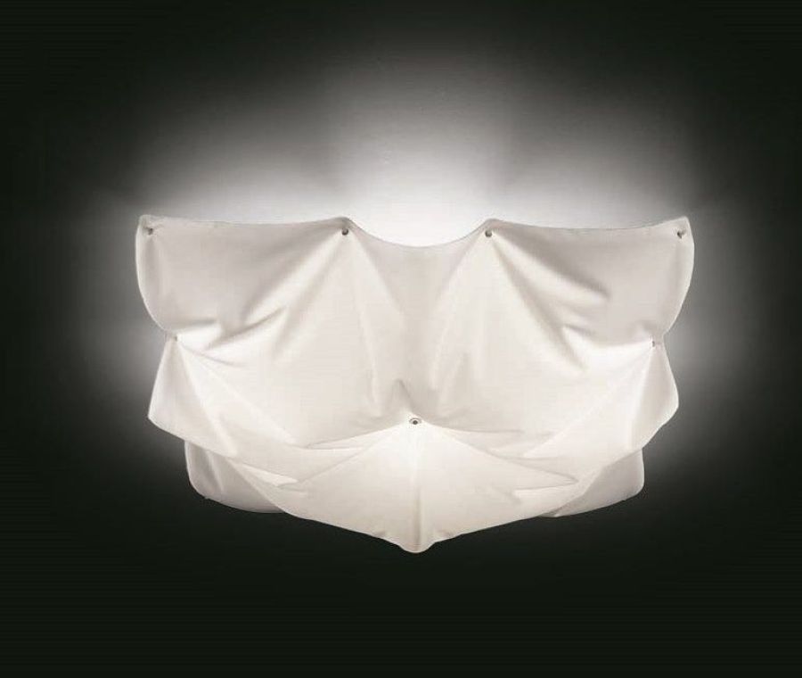 Deckenlampe Lucy von Lika mit Trevira CS Stoff