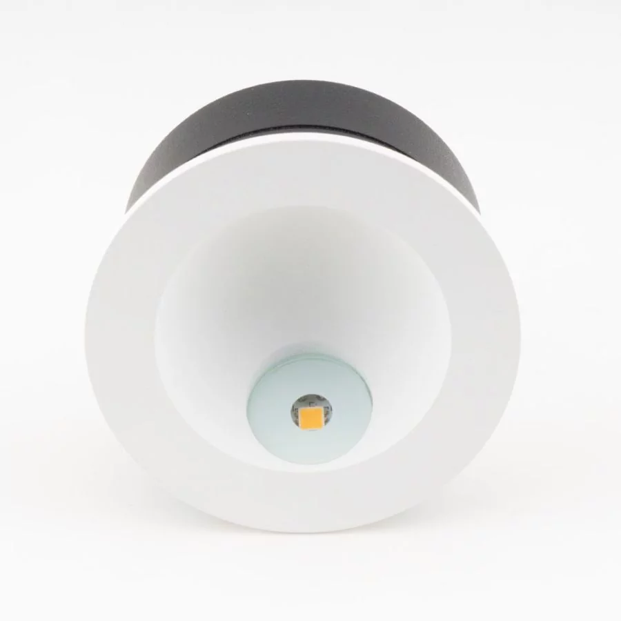 White recessed wall light with round front cover diameter: 80mm