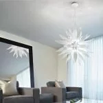 Wohnzimmer Glas-Pendellampe Leaves von Ideal Lux mit weißen Glaselementen
